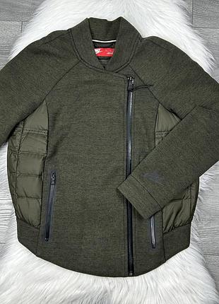 Жіноча оригінальна куртка nike tech fleece