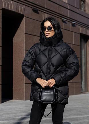 Пуховик куртка зимова жіноча з капюшоном стьобана плащівка чорний біопух 44-54 рр