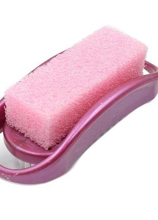 Пемза натуральная для ног pf-06 (со щеточкой) tm beauty luxury
