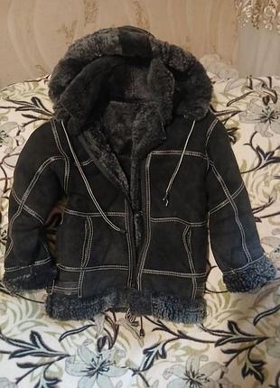 Дубленка для мальчика детская в красивом состоянии из натуральной кожи очень качественная