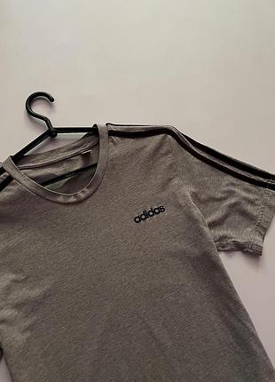 Мужская футболка adidas