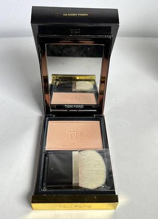 Прозрачная фиксирующая пудра tom ford translucent finishing powder 02 ivory fawn 9 г
