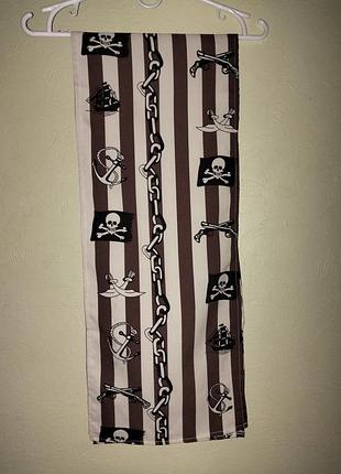 Шарф тканевый с пиратским принтом
