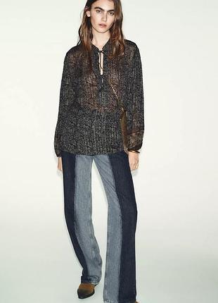 Блузка с принтом и металлизированными нитками