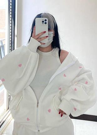 Объемный худи в сердечки, с капюшоном и карманами кофта толстовка батник