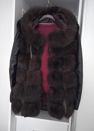 Шуба женская из натурального песца.