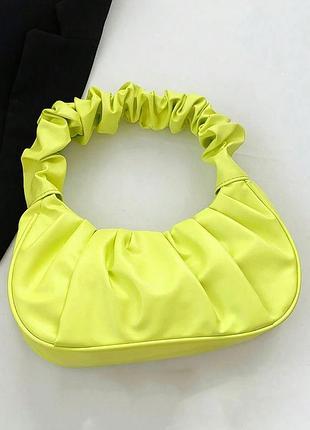 Сумочка женская 6072 багет черного цвета желтый