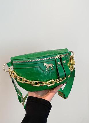Сумочка классика женская 6079 на плече под рептилию черного цвета зелёный