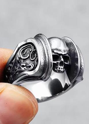 Стильний перстень для чоловіків, виготовлений зі сталі, каблучка, кільце godwar 20 з нержавіючої сталі з черепом 19 limited