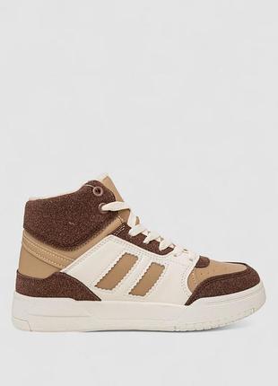 Кросівки жіночі зимові на хутрі