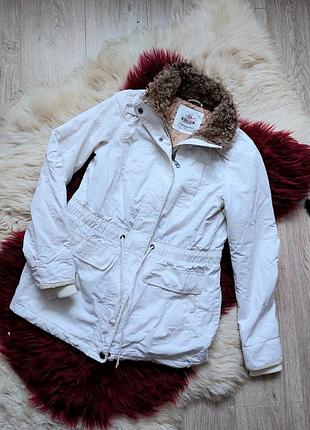 🎿💜❄️ гарна біла лижна куртка