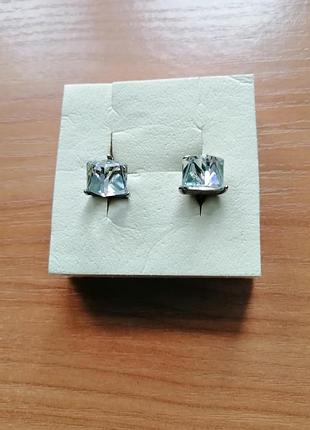 Серьги женские серебряные с горным хрусталем, английский замок