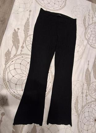 Лосіни злегка теплі,тягнуться добре