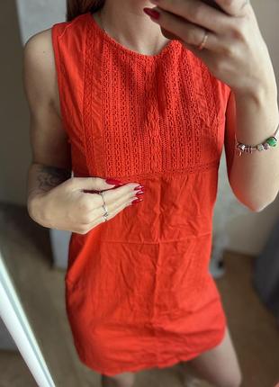 Сукня з перфорацією 2