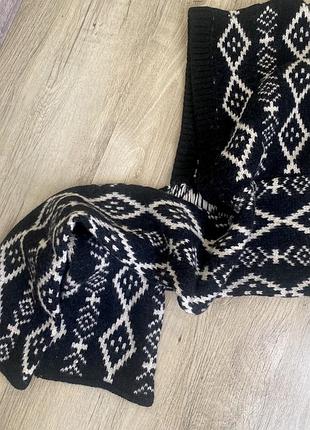 Шарф з капішоном