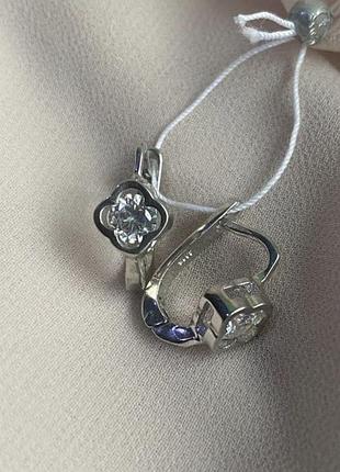 Срібні сережки конюшина з вставкою цирконію