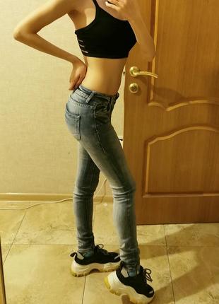 Джинсы pull & bear skinny