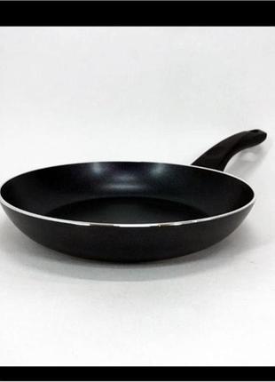 Сковорода сковорідка 22см з антипригарним покриттям