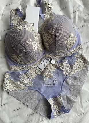 Лімітована колекція в лавандовому кольорі від італійського бренду intimissimi