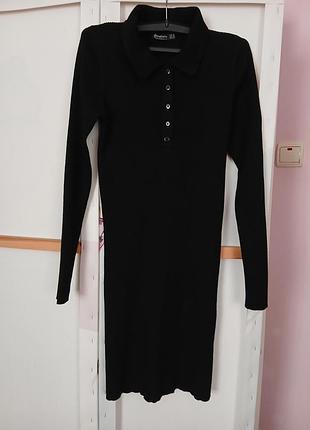 Сукня в рубчик стрейч stradivarius