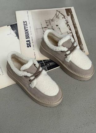 Женские угги