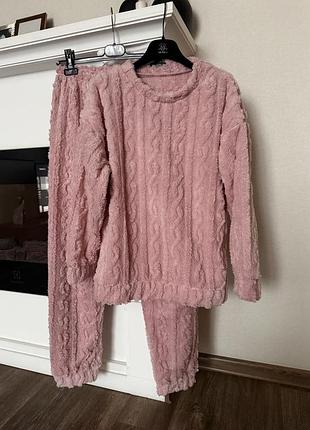 Мягкая затемненная теплая пижама костюм для дома