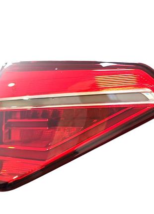 Фонарь внутренний левый led vw passat b8 2016-2019 usa 561-945-093-f