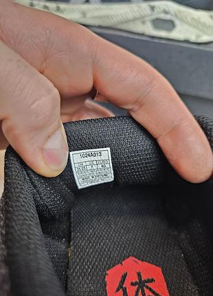 Кросівки asics hypergel-yu 40 розмір 8