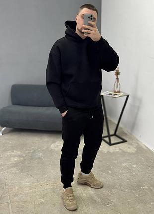 Мужской спортивный костюм плотный качественный премиальный материал красиво сидит на теле костюм с начесом