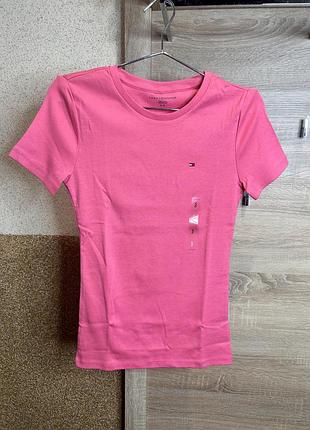 Футболка жіноча