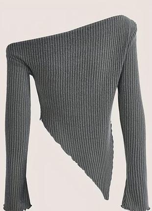 Продам кофту 2