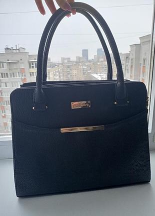 Сумка женская черная.