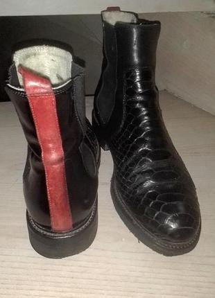 Biliіbi (данія)    утеплені чорні  черевики-челсі р .38 1/2- 39(25,2 cм)