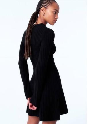 Тепла вʼязана сукня h&m