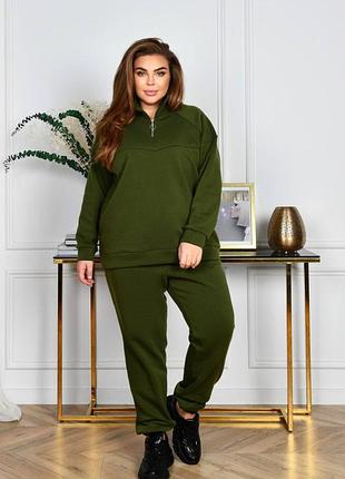 Теплий жіночий спортивний костюм