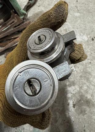 Замок замка запалювання автоомбіля ваз жигули класика ідеал срср