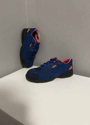 Жіночі ботінки atlas