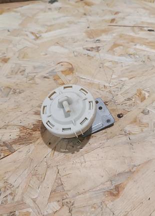 Пресостат (датчик рівня води) beko 2819710600 sps-a02d для пральної машини