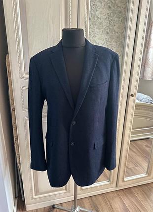 Чоловічий піджак в ялинку  від tu