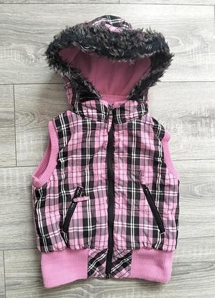 Безрукавка жилетка на флісі для дівчинки 110-116р