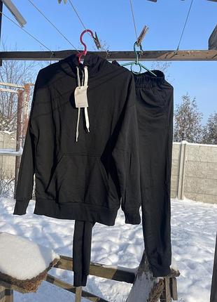 Костюм легкий xs чорний та гірчичний