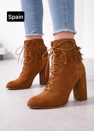 Ботльоны женские сапоги кожаные коричневого цвета на высоком каблуке испания 6