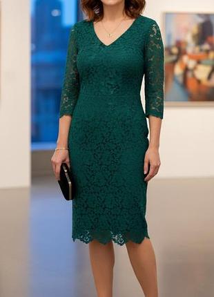 Розкішне святкове плаття