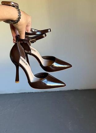 Туфлі жіночі