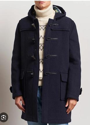 Чоловіче пальто дафлкот.