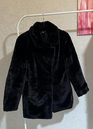 Шубка женская, размер s.