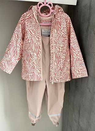 Комплект ( дождевик, прорезиненный полукомбинезон, грязеприф) primark