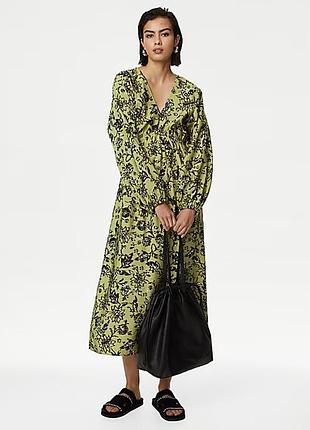 Дуже гарне легенька модне плаття