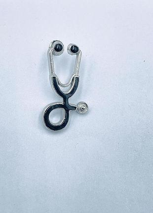 Брошка стетоскоп