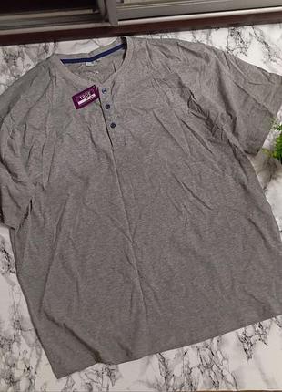 Огромная футболка базовая